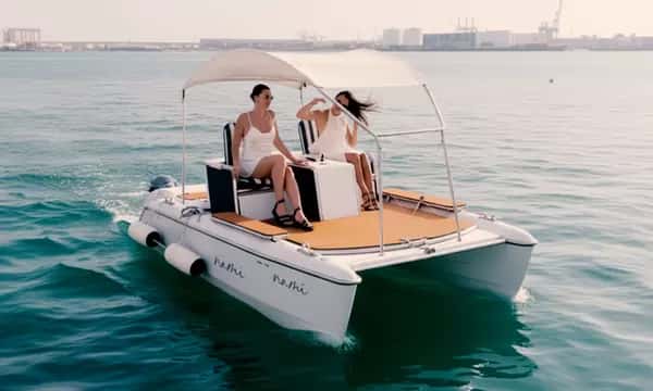 Explore 15 or 30-Minute Luxury E-Catamaran Tour for 2 or 4 People